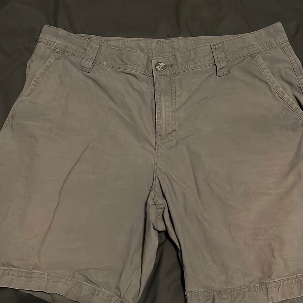 Columbia Men bottom shorts
